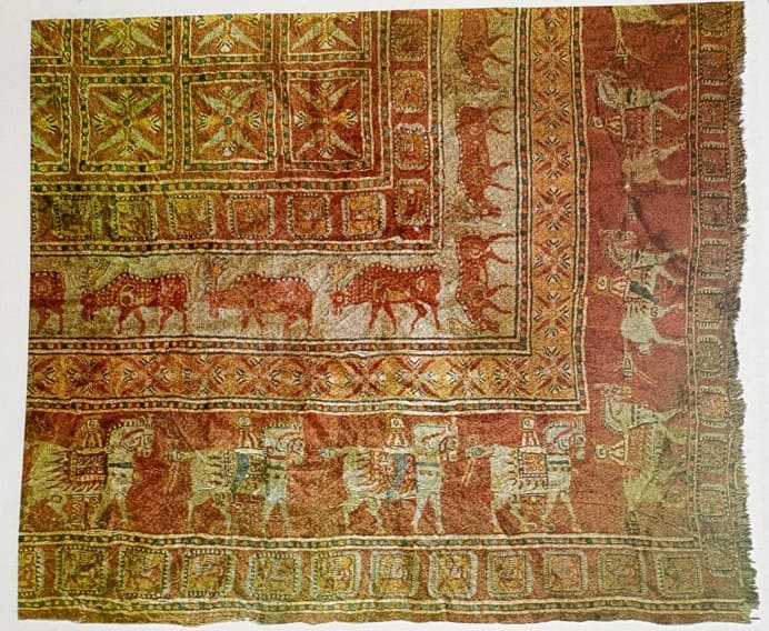Whorl rug design